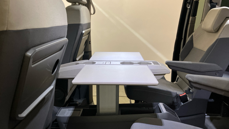 Volkswagen Multivan 2.0 TDI Life 5dr DSG Diesel Estate